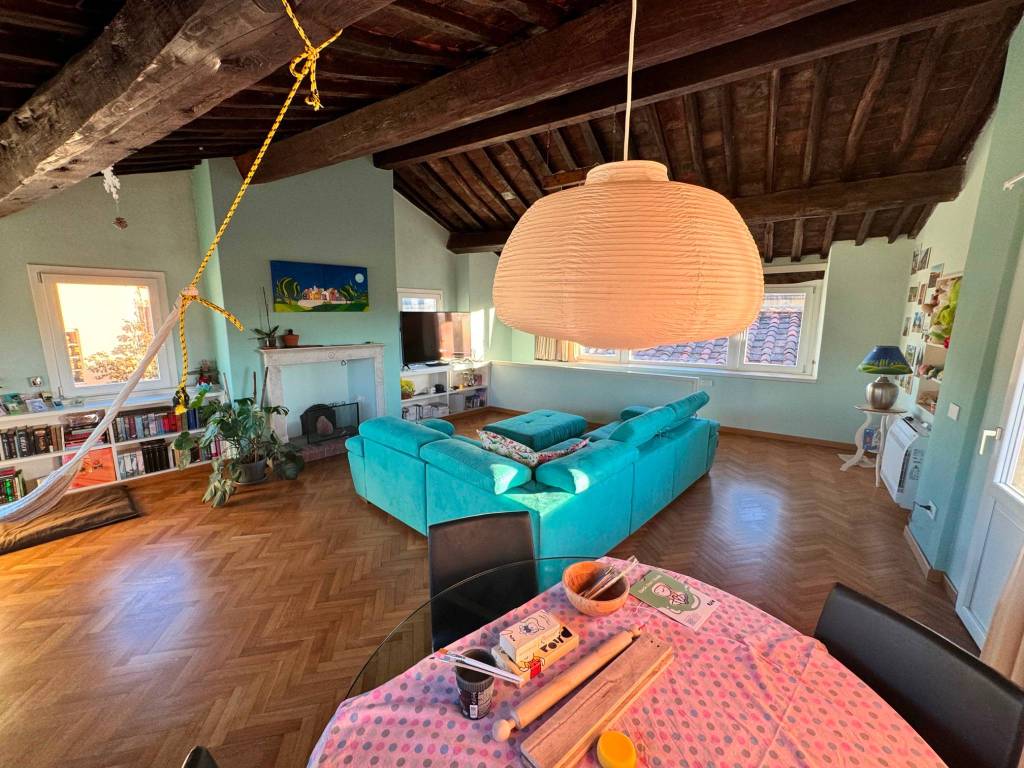 Appartamento a Lucca in Via Cesare Battisti - Foto 3
