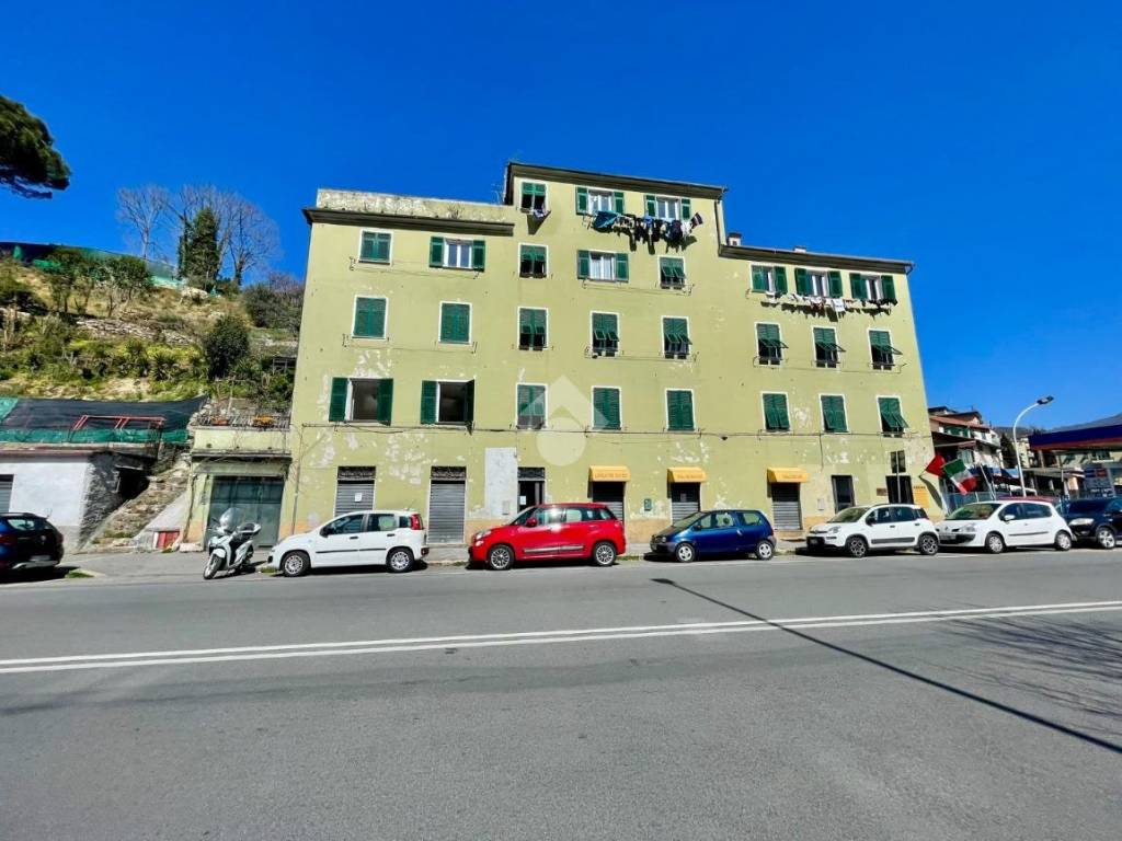 Appartamento a Genova in Via Struppa, 68 - Foto 2
