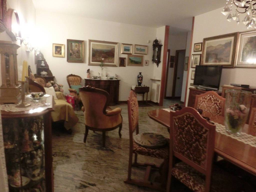 Villa a Lodi in Piazza Albarola - Foto 2