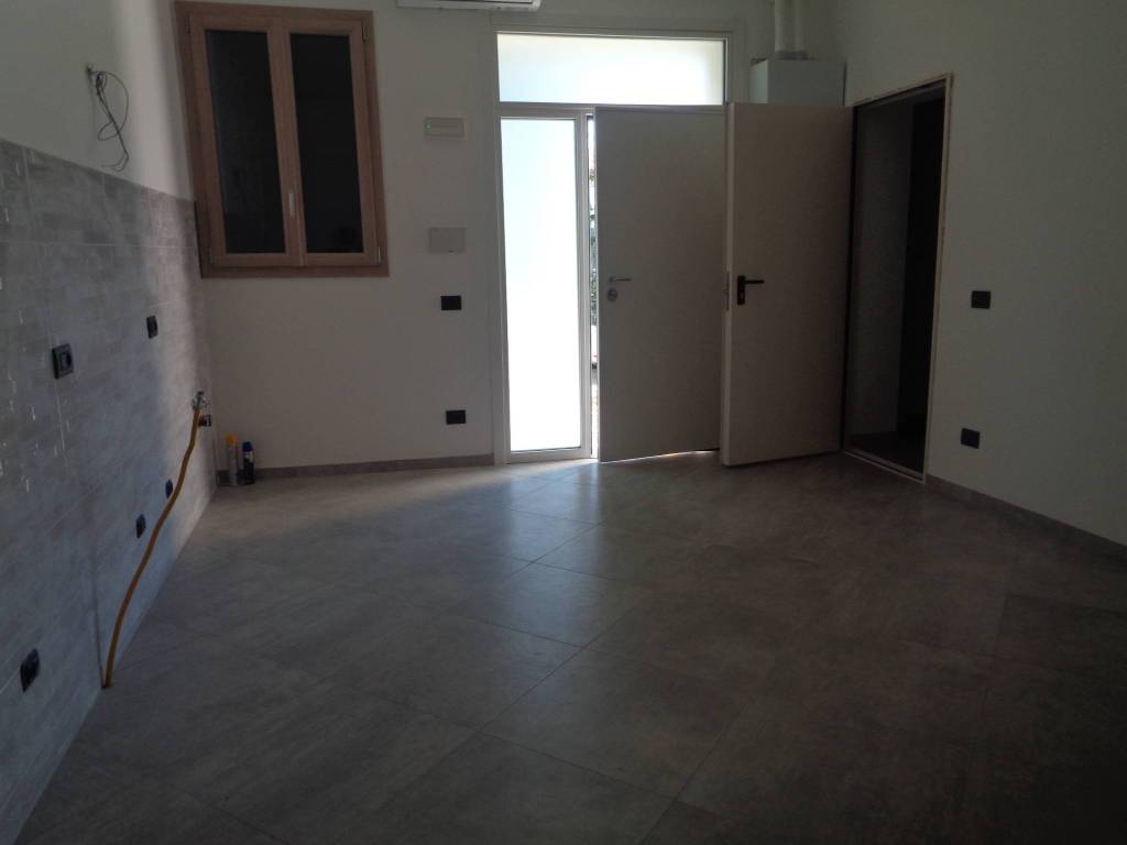 Appartamento a Carpi in Via Chiesa di Cortile - Foto 2