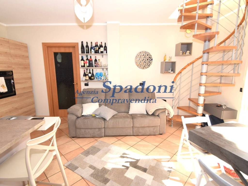 Appartamento a Pescia in Via dell'Acido - Foto 2
