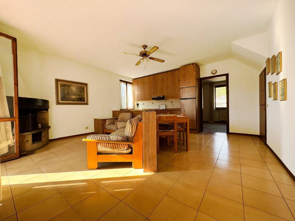 Villa a Castiglione olona in Via Monte Ortigara, 27 - Foto 2