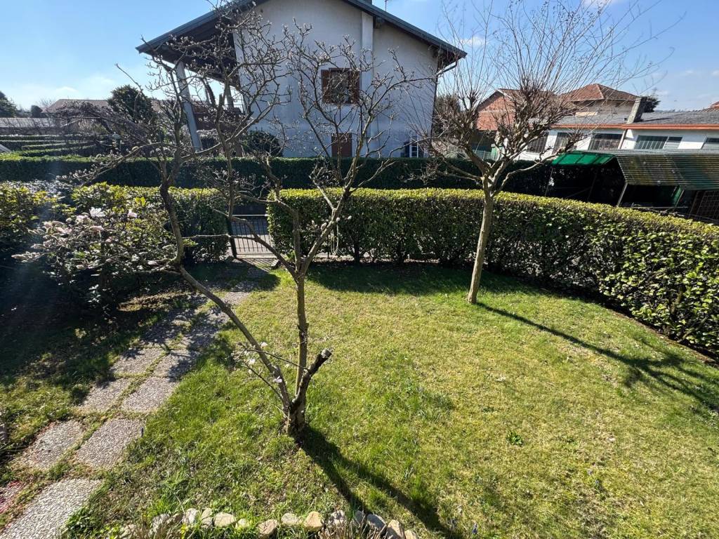 Villa a Castiglione olona in Via Monte Ortigara, 27 - Foto 4