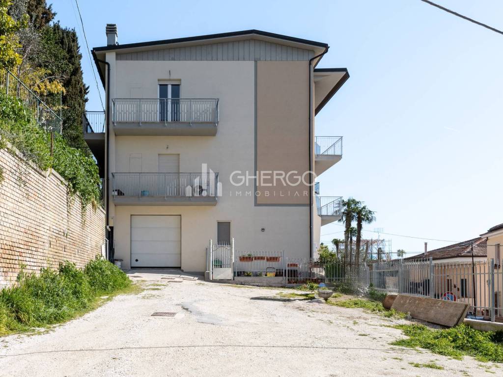 Appartamento a Osimo in GRADINATA LA MARMORA, 2 - Foto 4