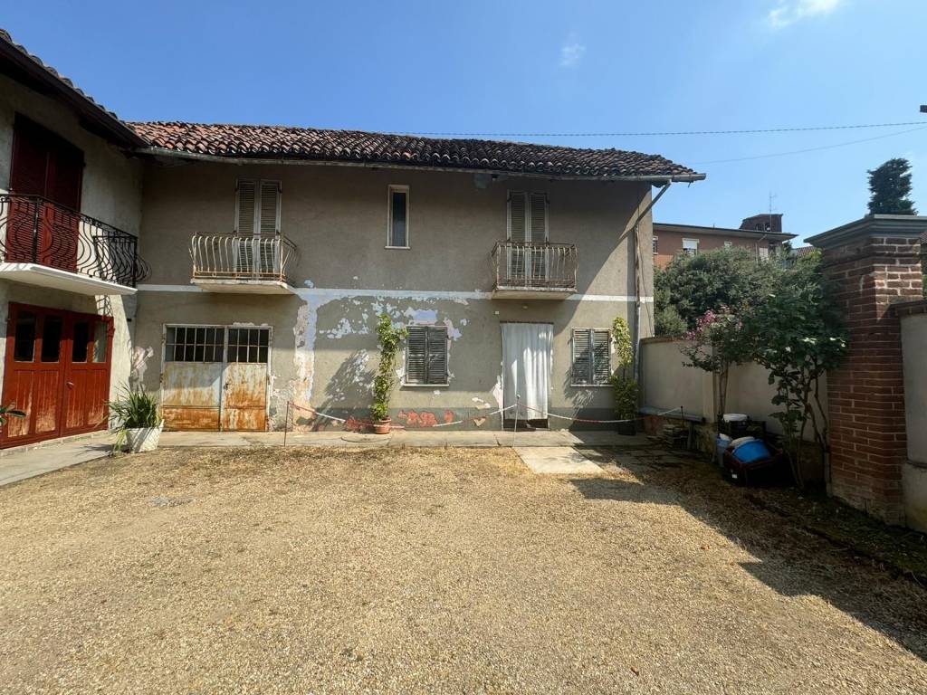 Casa indipendente a Ceresole alba in Via Salasco, 9 - Foto 3