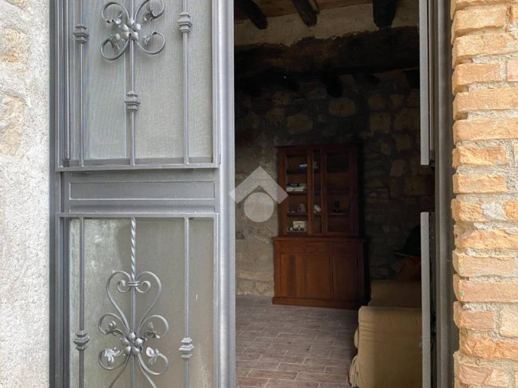 Palazzo / stabile a Orte in Via teverina, 34 - Foto 2