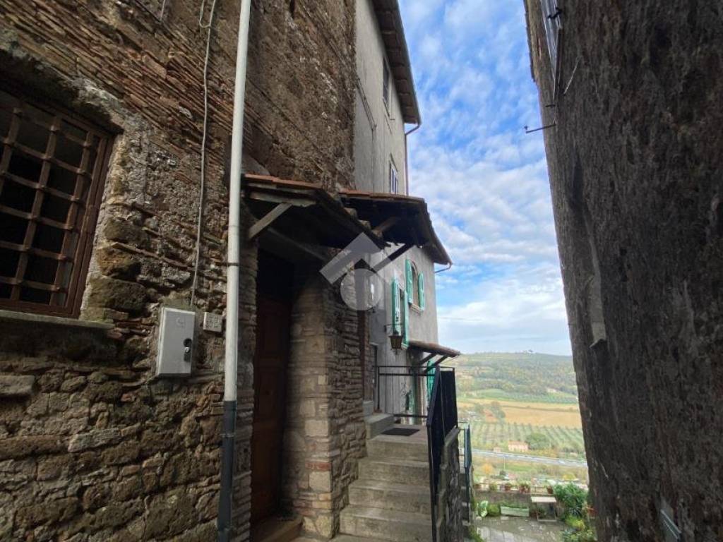 Palazzo / stabile a Orte in Via teverina, 34 - Foto 3