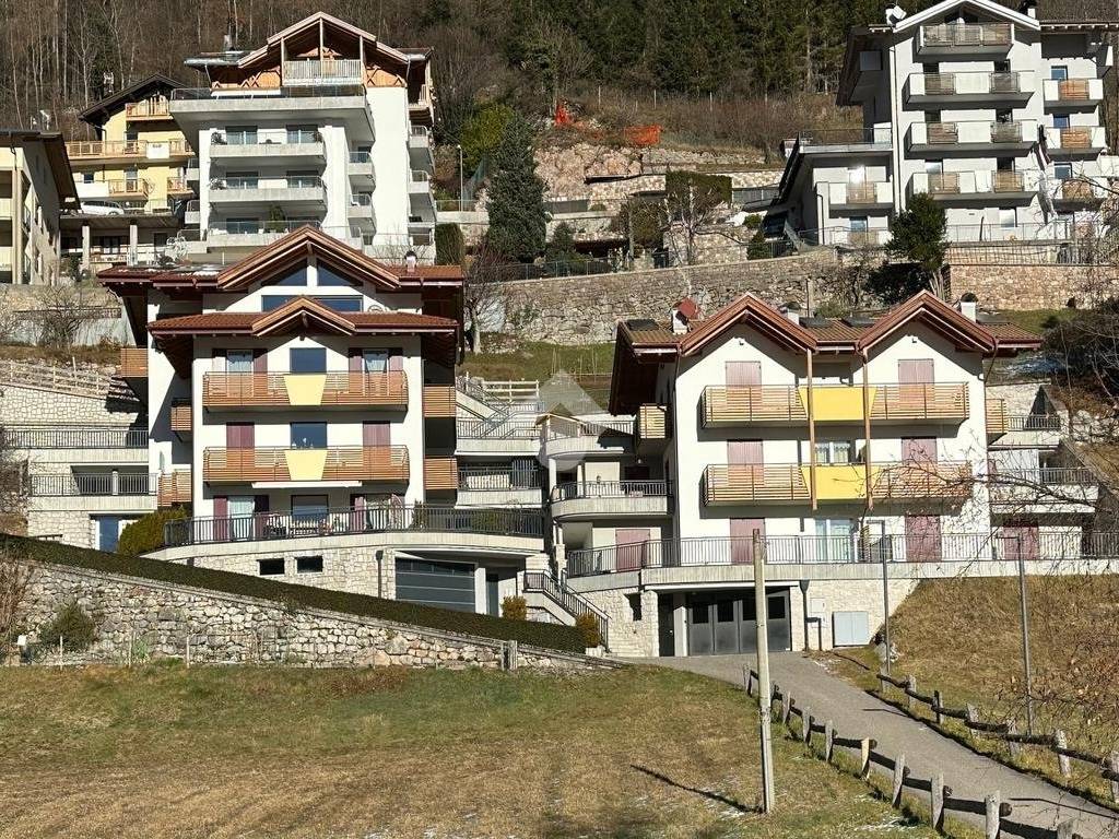 Appartamento a Molveno in Via Rio Massò - Foto 2