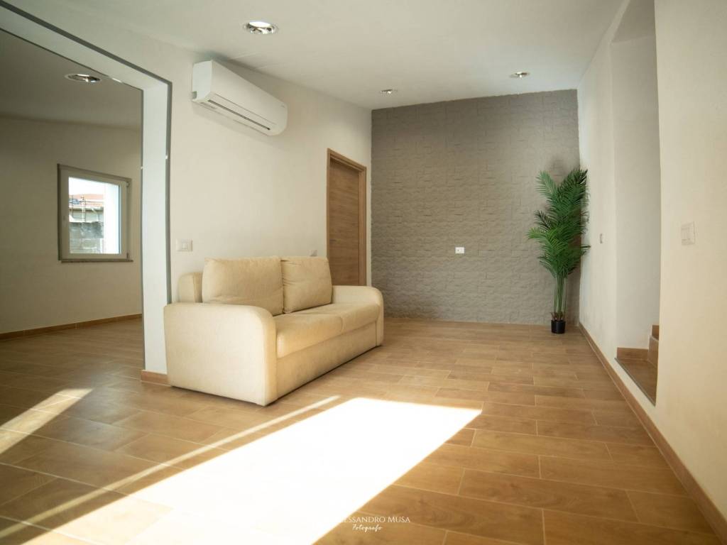 Appartamento a Carbonia in Via Sirri - Foto 2