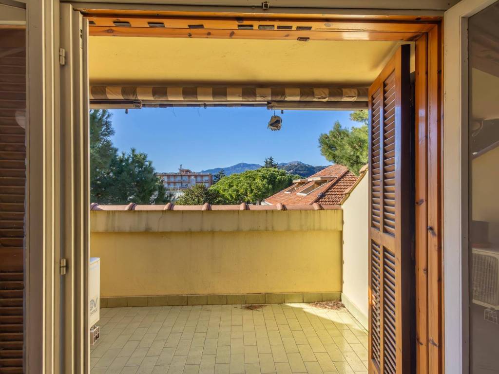 Appartamento a Bordighera in Via Giulio Cesare - Foto 5