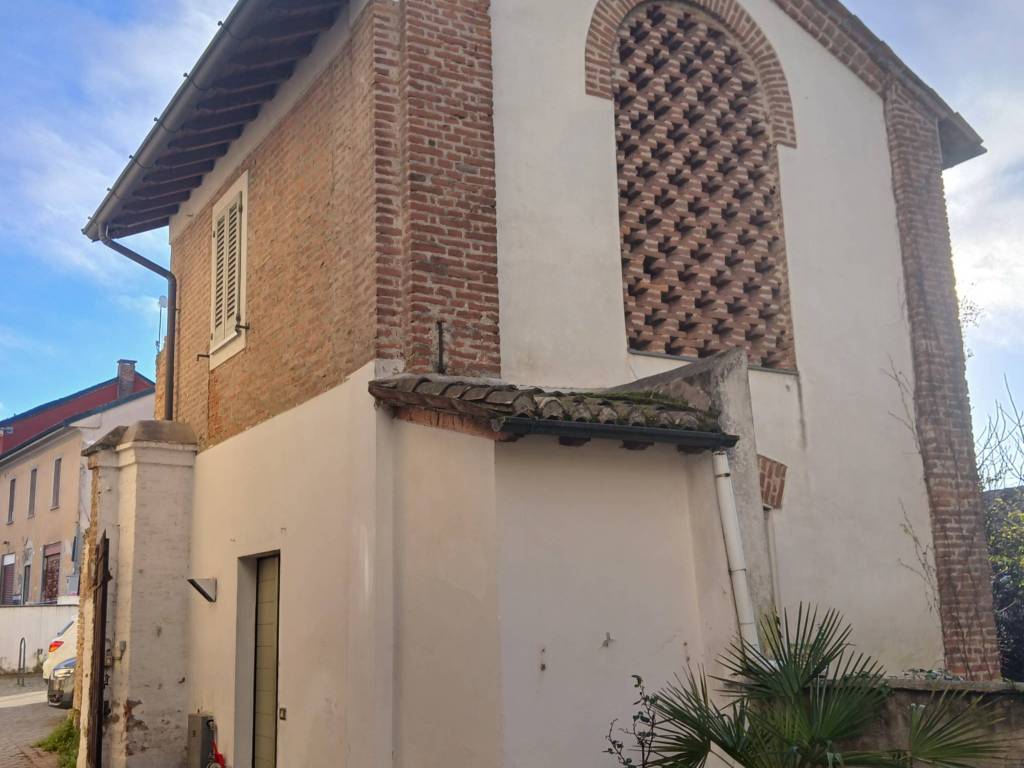 Casa indipendente a Sant'angelo lodigiano in Piazza Vittorio Veneto - Foto 5