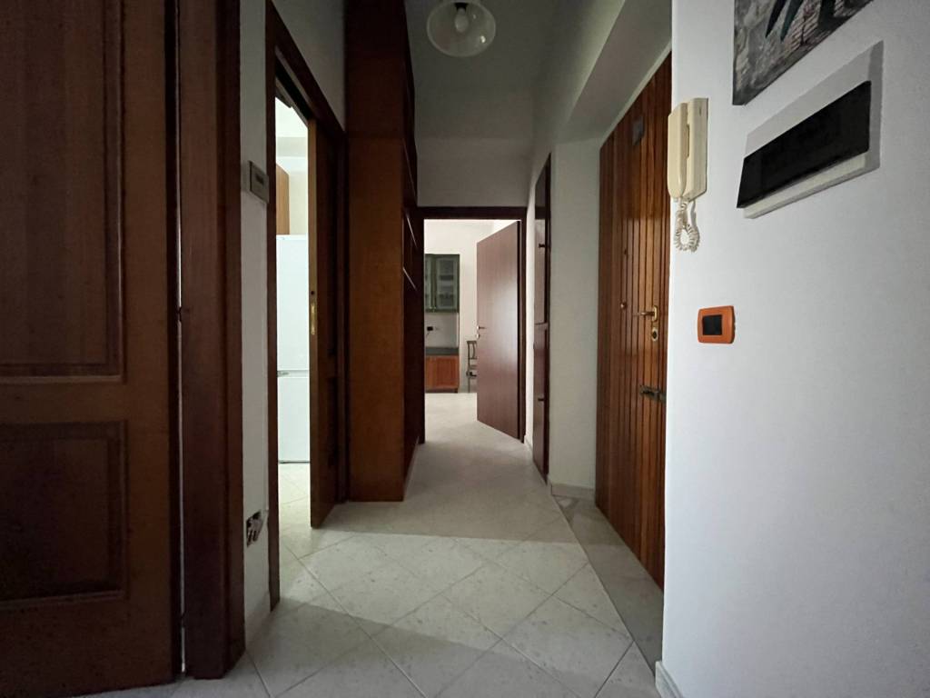 Appartamento a Catanzaro in Via Cristoforo Colombo - Foto 5