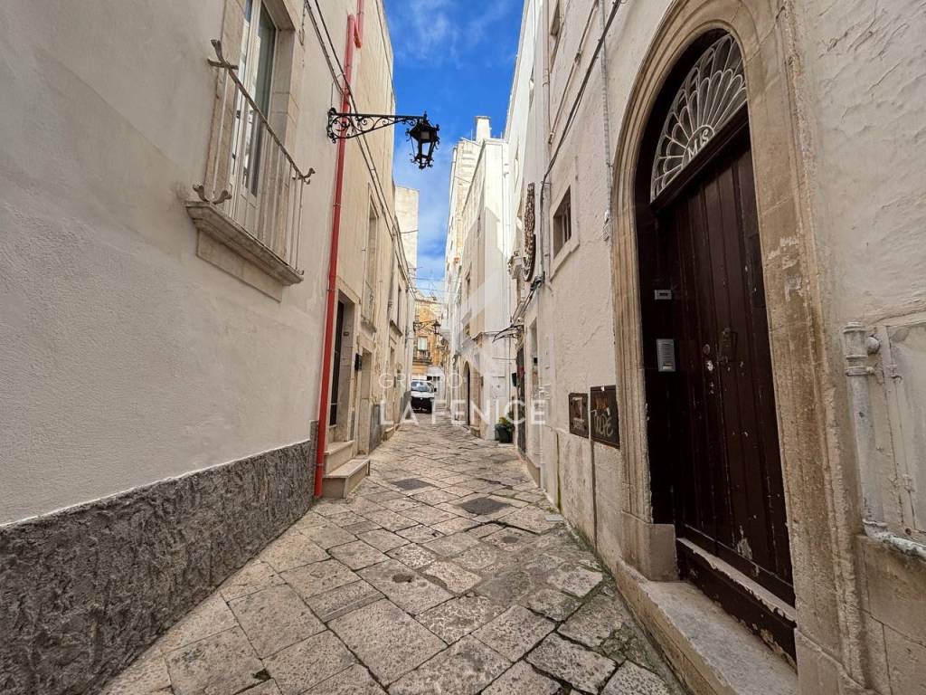 Casa indipendente a Martina franca in vico III PAOLO CHIARA - Foto 3