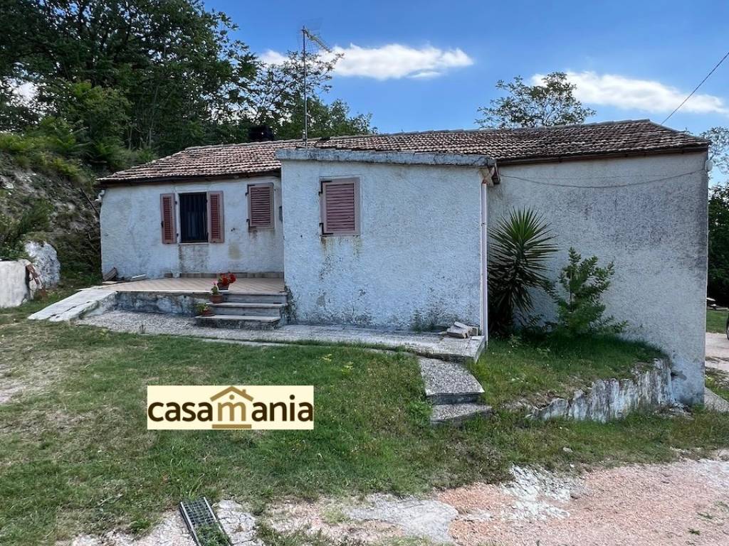 Villa a Pergola in Frazione Montesecco - Foto 3