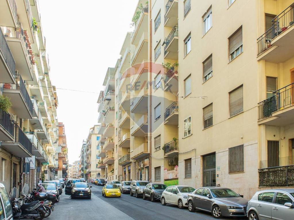 Appartamento a Catania in Via Genova, 57 - Foto 2