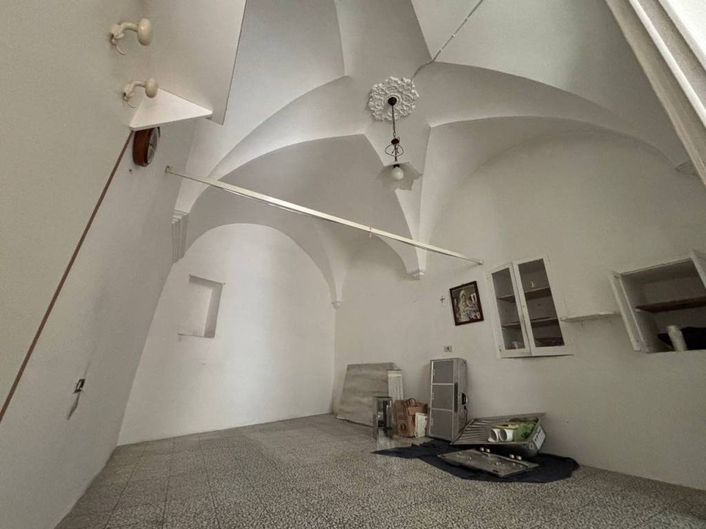 Casa indipendente a Martina franca in vico III PAOLO CHIARA - Foto 5