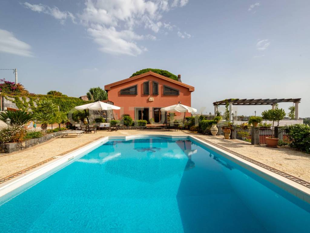 Villa a Aci catena in Via Brinzio, 20 - Foto 5
