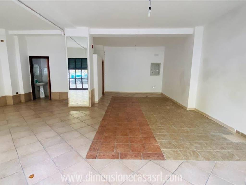 Immobile a San cataldo in Corso Vittorio Emanuele, 82 - Foto 2