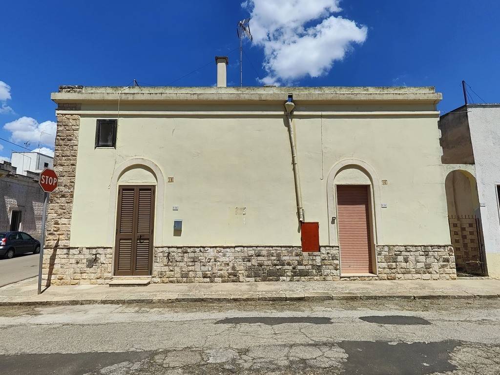 Casa indipendente a Ugento in via Salvatore Congedi, - Foto 3