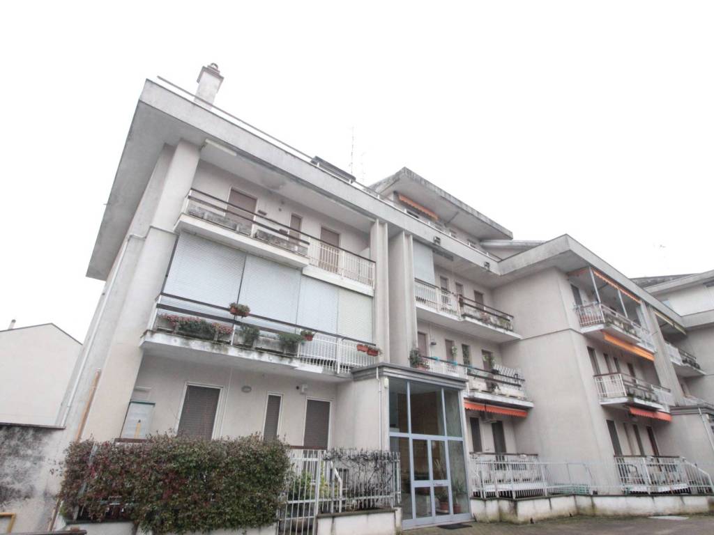 Appartamento a Casale monferrato in Via Avvocato Vittorio Dardano, 2 - Foto 2