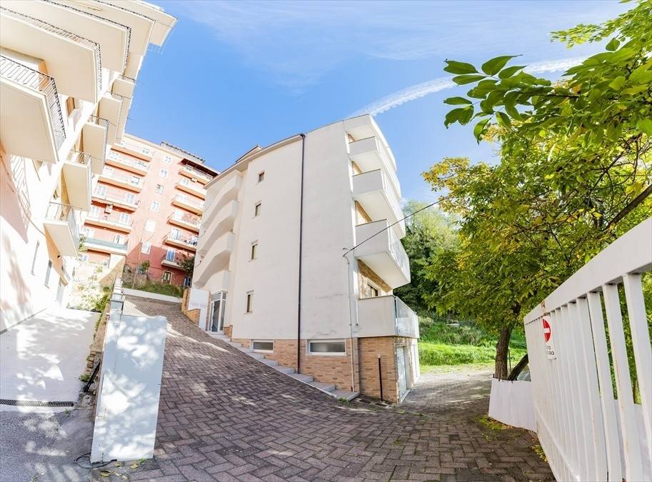 Appartamento a Chieti in Viale Gran Sasso - Foto 4