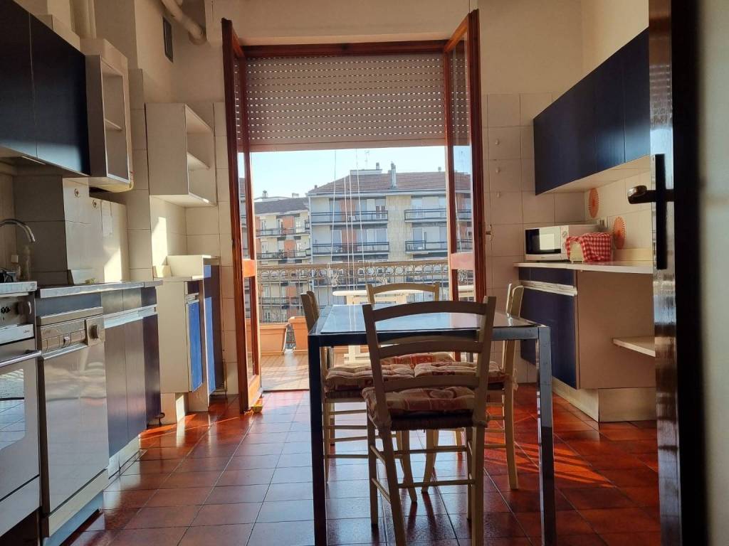 Appartamento a Lodi in Viale 4 Novembre, 15 - Foto 3