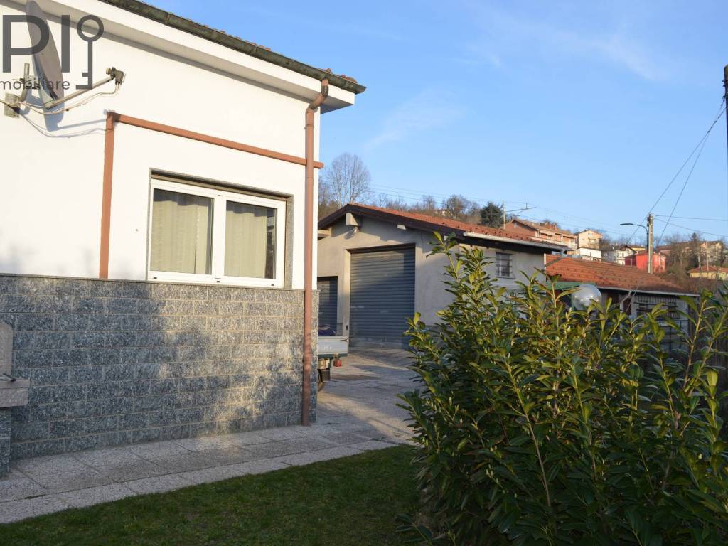 Villa a Carcare in via fornace vecchia, 56 - Foto 4