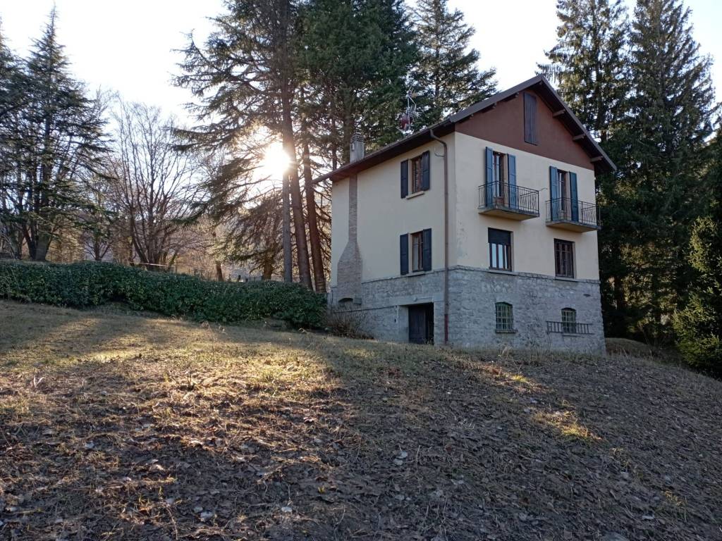 Villa a Magreglio in Via Campolungo, 1 - Foto 2