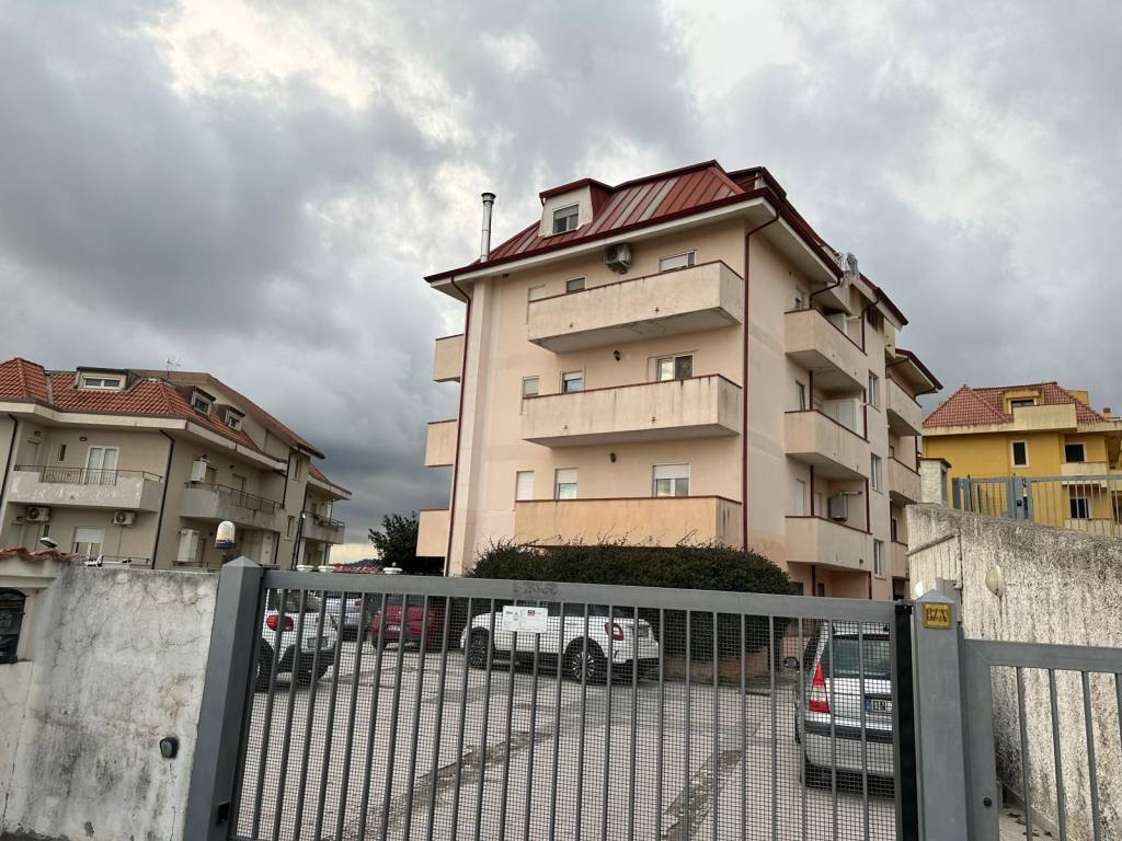 Appartamento a Catanzaro in Via Alessi di Turio - Foto 4