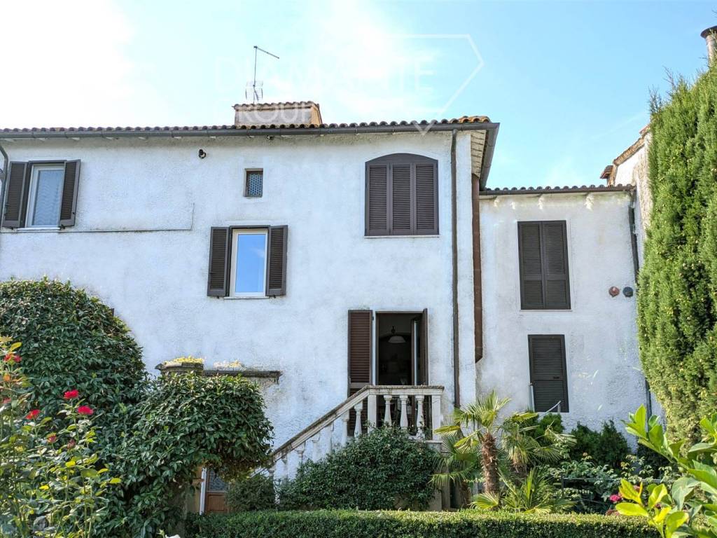 Villa a Castiglione del lago in Castiglione del Lago - Foto 2