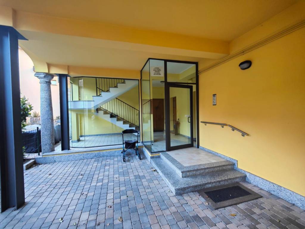 Appartamento a Bosisio parini in Via 4 Novembre, 24 - Foto 4