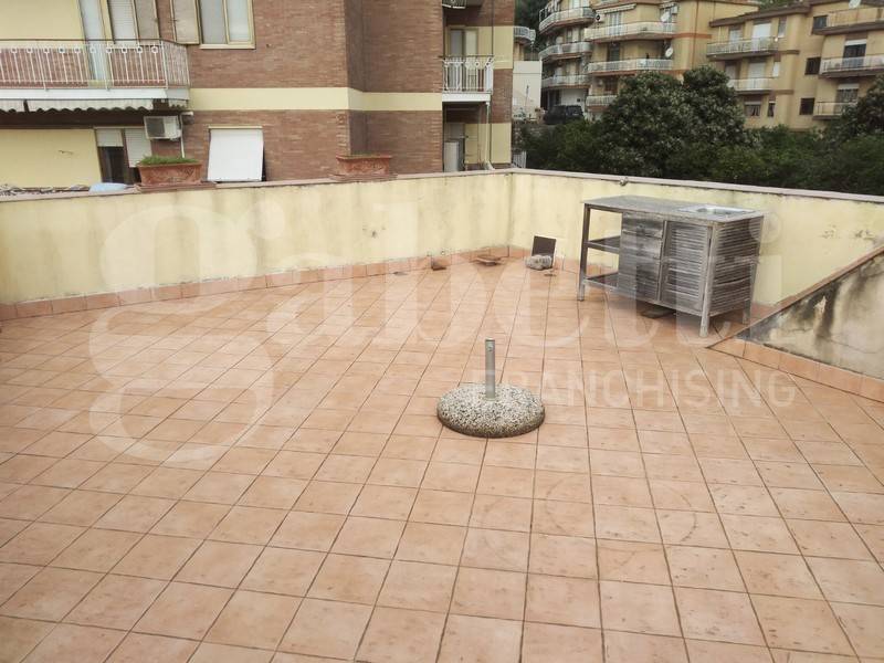 Palazzo / stabile a Gaeta in Via Dell'Indipendenza , 25 - Foto 2