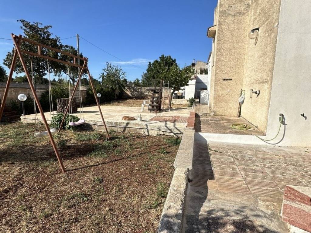 Villa a Martina franca in Strada Petrosa Zona G - Foto 5