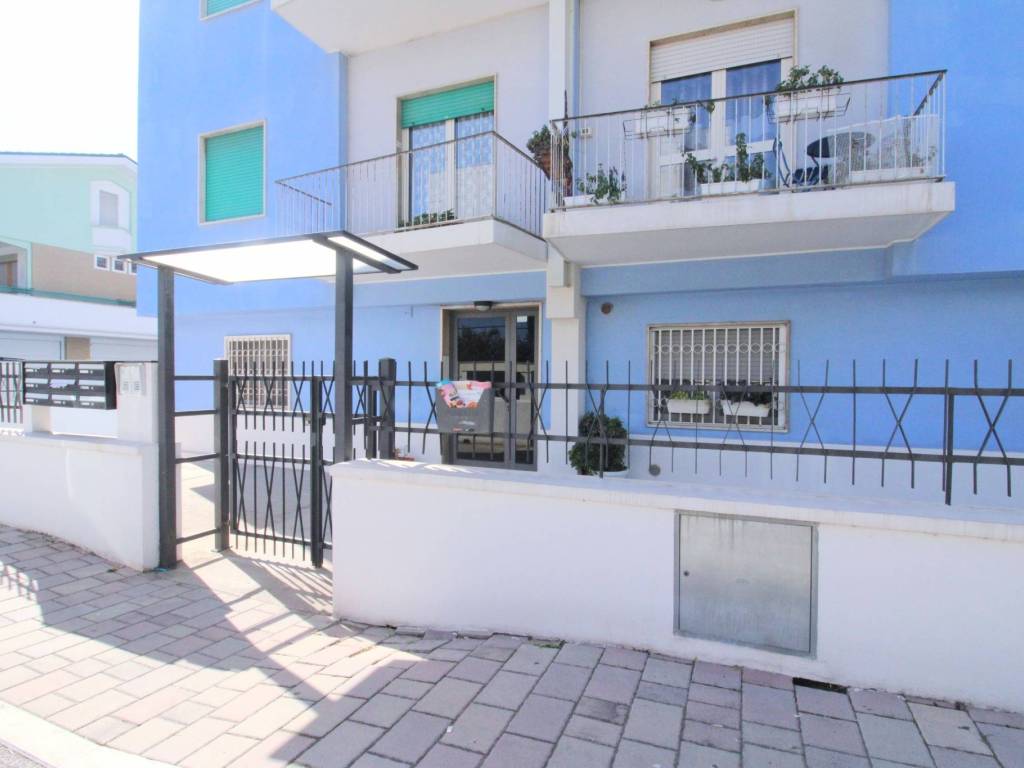 Appartamento a Pescara in Via Raffello, 209 - Foto 3