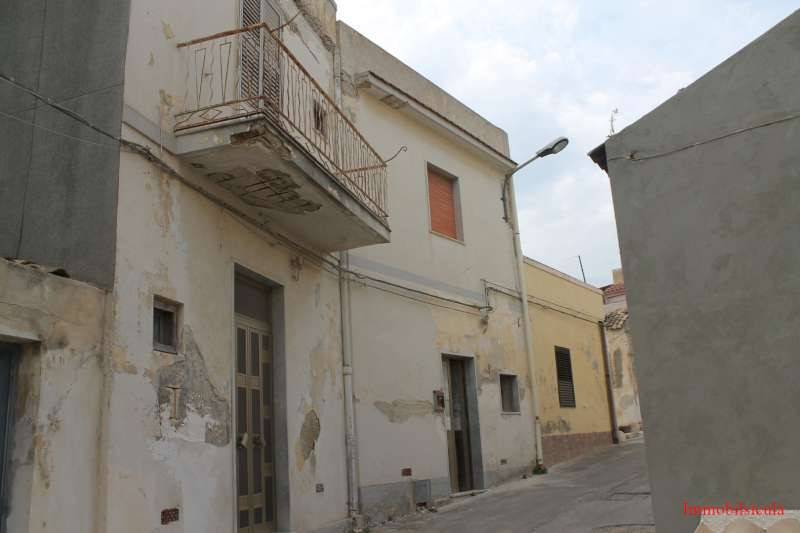Casa indipendente a Ispica in Via Pier Capponi Tratto 1, 8 - Foto 2