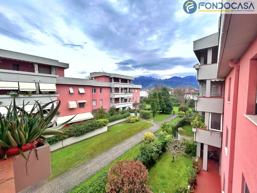 Appartamento a Forte dei marmi in Via Buonarroti - Foto 2