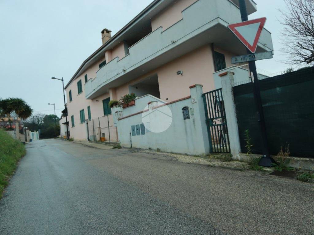 Villa a Pescara in Strada vicinale del trappeto, 22 - Foto 2
