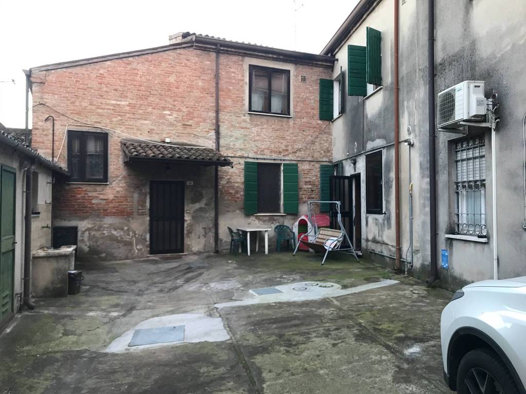 Palazzo / stabile a Nogara in Piazza Umberto I, 36 - Foto 2
