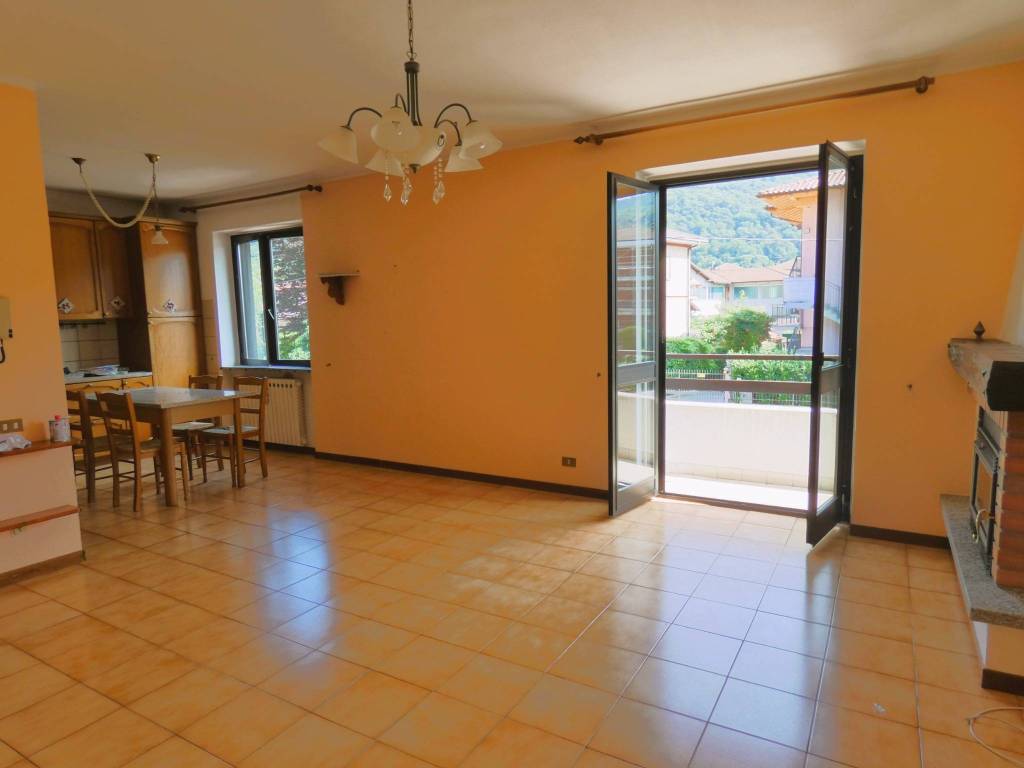Appartamento a Cuvio in Via Erminia Maggi - Foto 5