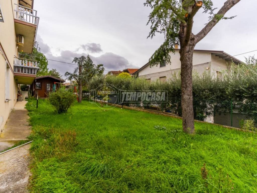 Casa indipendente a Corridonia in Via Zegalara - Foto 3