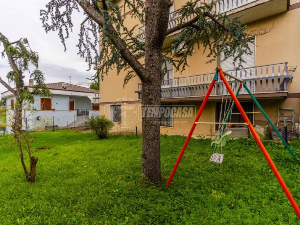 Casa indipendente a Corridonia in Via Zegalara - Foto 4