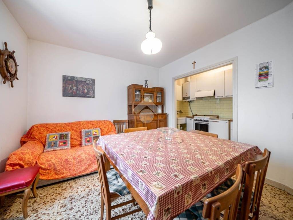 Appartamento a Bosco chiesanuova in Via Carlo Ederle - Foto 4