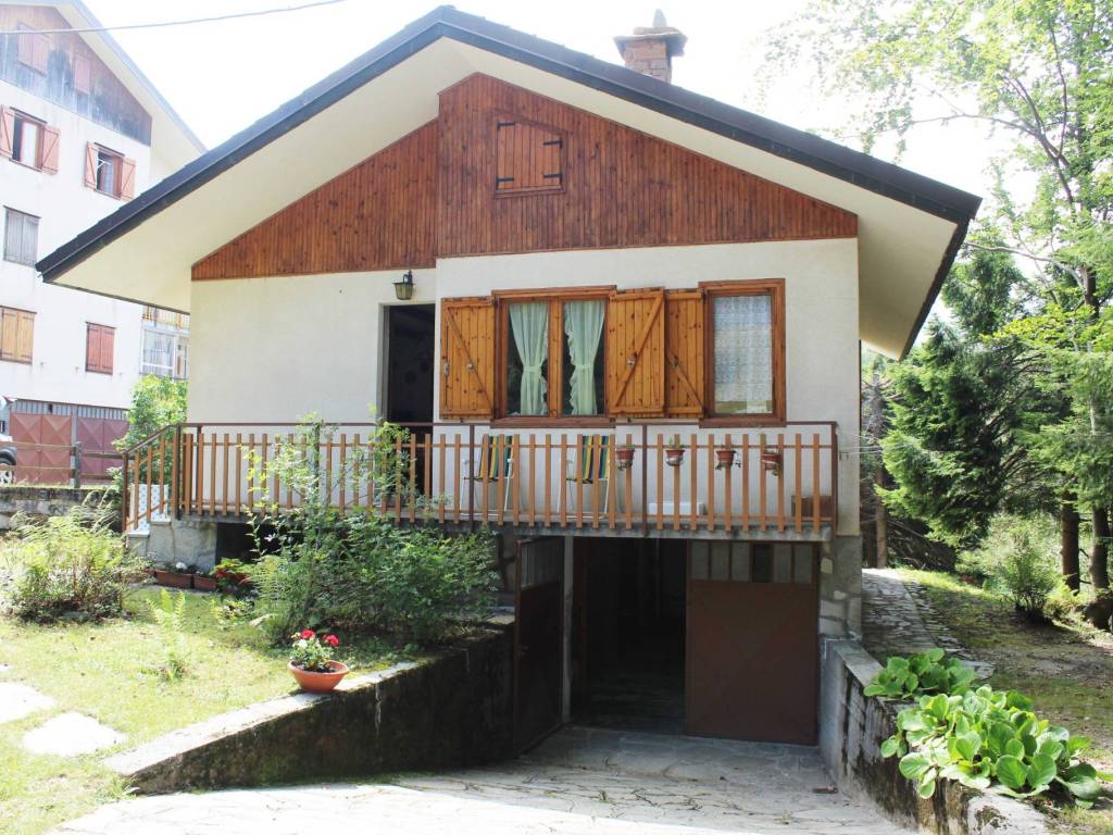 Villa a Bagnolo piemonte in Via Miravalle, 7 - Foto 2