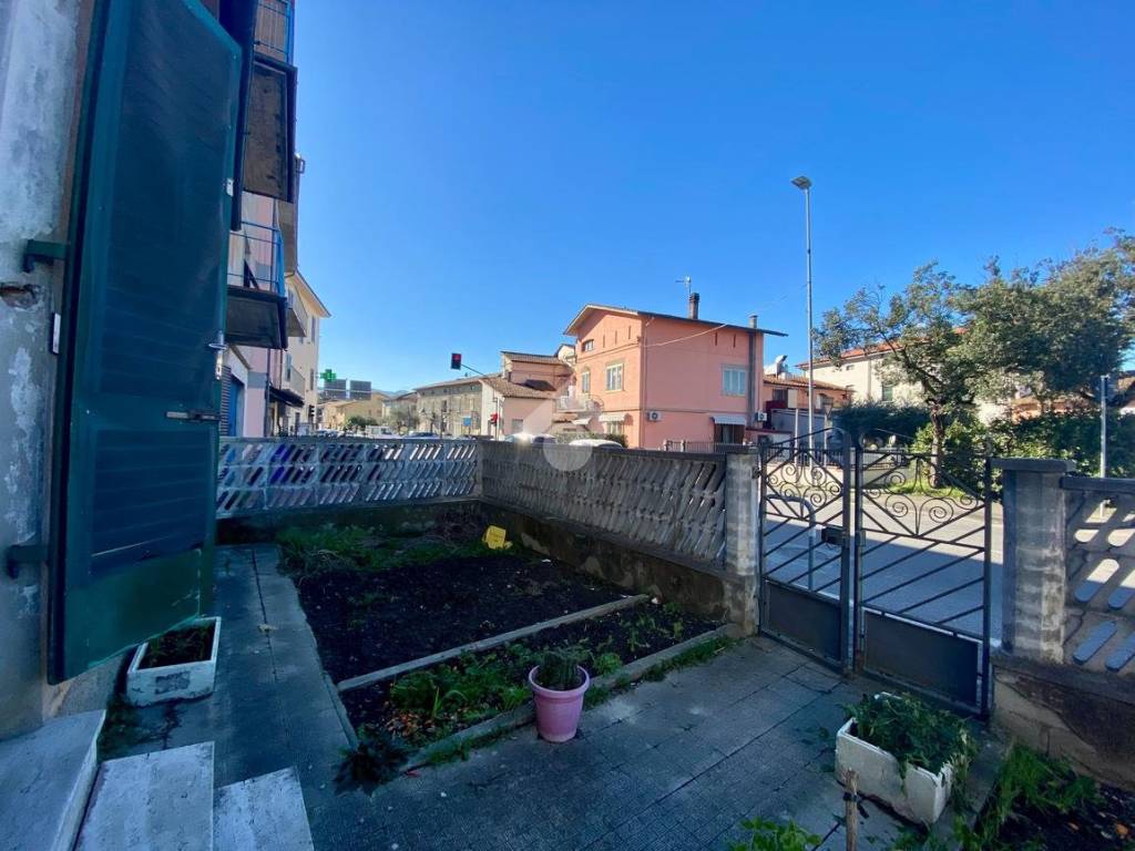 Casa indipendente a Quarrata in Via Iv Novembre, 18 - Foto 5