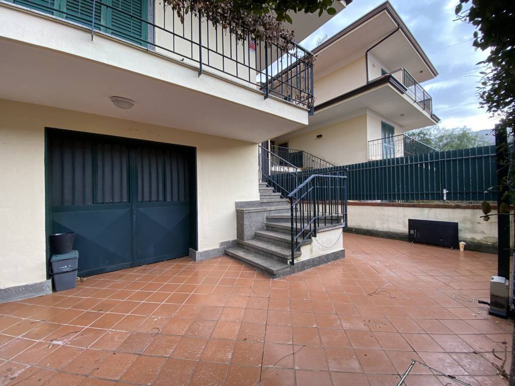 Villa a Fondi in Via Valle Rocco - Foto 3