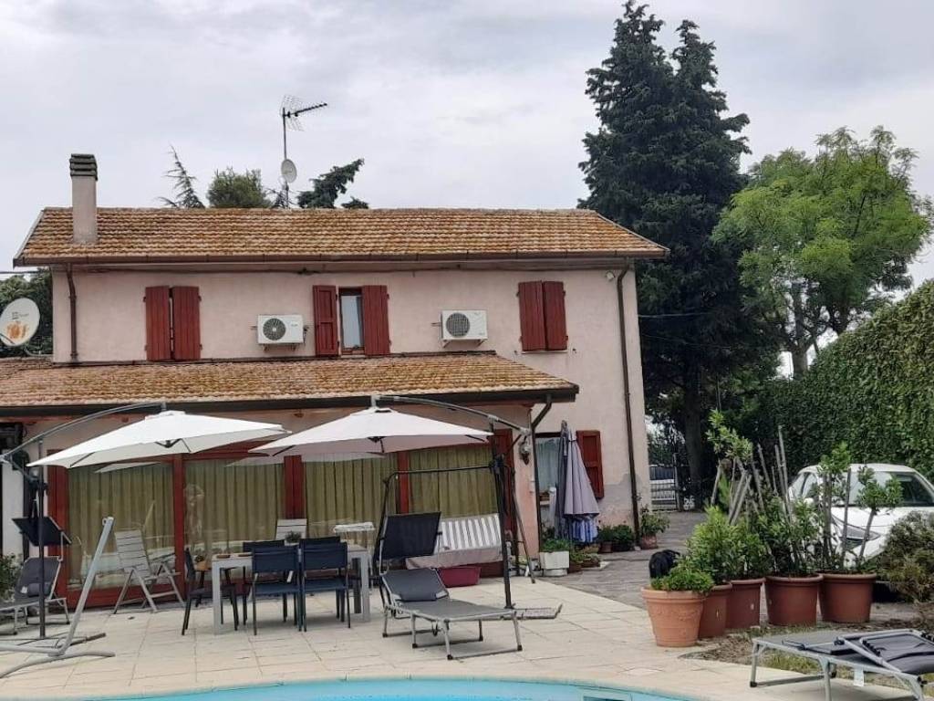 Villa a San costanzo in Strada Solfanuccio, 41 - Foto 5