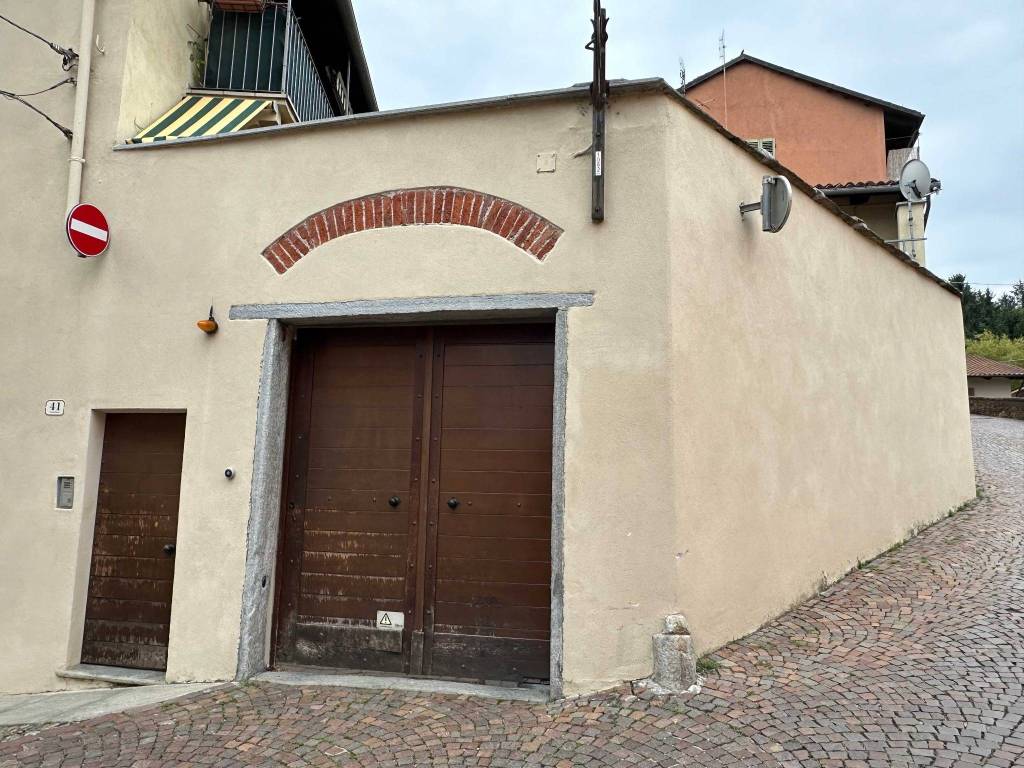 Box / garage a Saluzzo in Via San Rocco, 41 - Foto 2