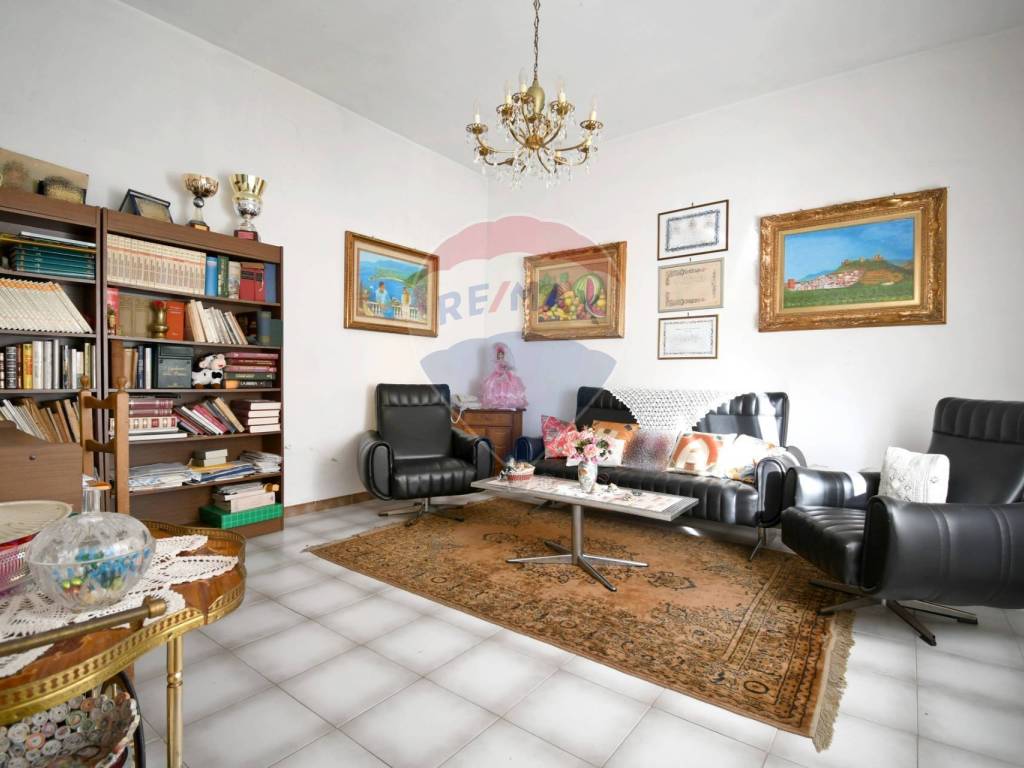 Casa indipendente a Macomer in Via Leonardo da Vinci - Foto 5