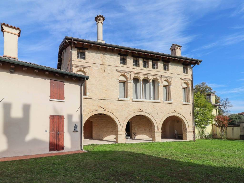 Palazzo / stabile a Portogruaro - Foto 2