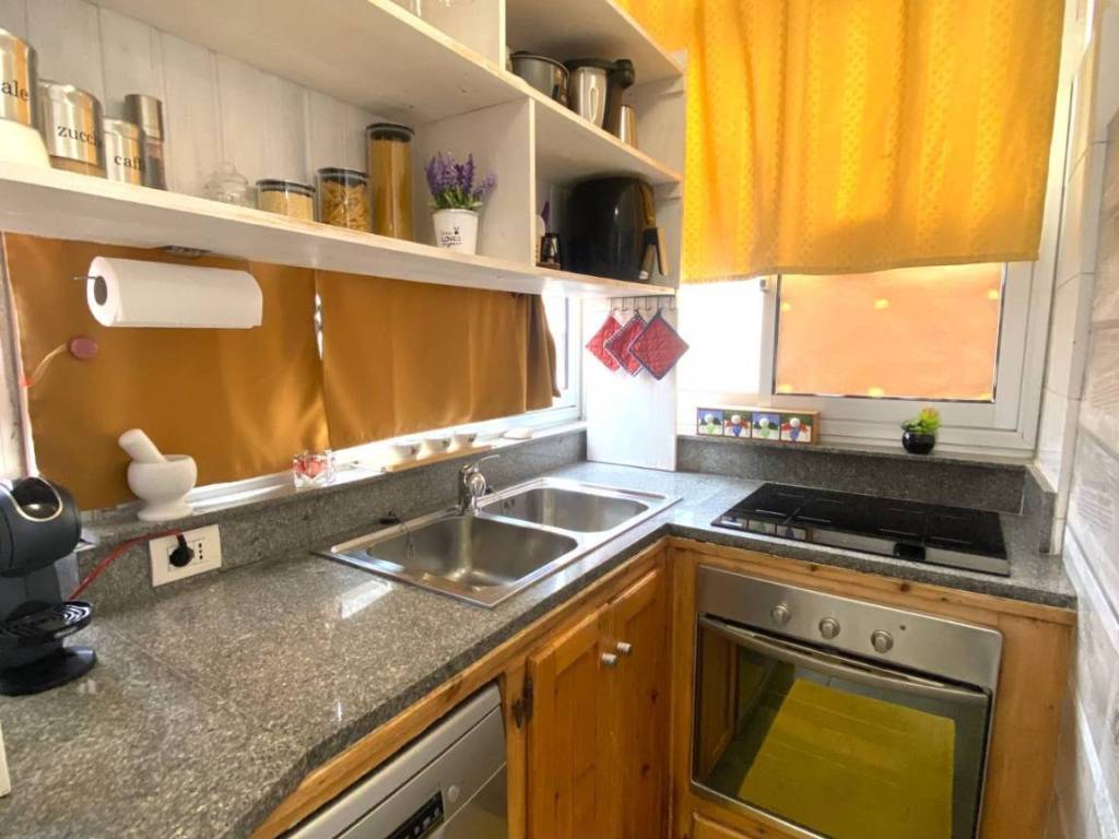 Appartamento a Cagliari in VIA MACERATA - Foto 3